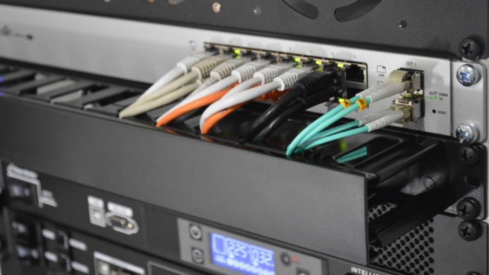 9-Tips-on-How-to-Troubleshoot-Your-Broadband-Internet-on-allstory-site