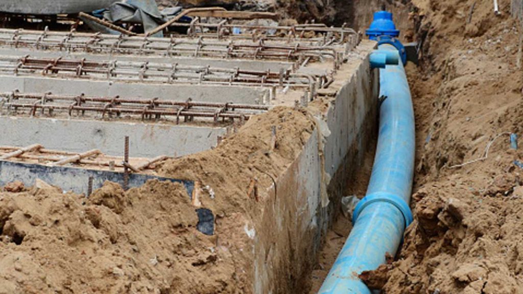 5-Crucial-Things-to-Know-Before-Choose-a-Trench-Drain-System-on-allstory-site